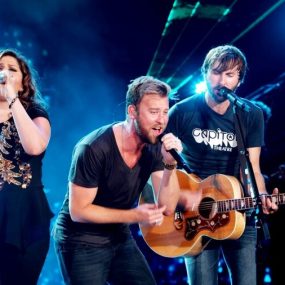 Lady Antebellum 战前女神 – Wheels Up Tour《BDMV 25.2G》