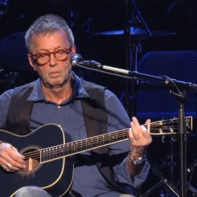 Eric Clapton – Planes, Trains and Eric 2014《BDMV 44G》