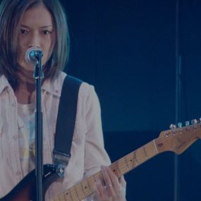 吉冈唯 YUI 4th Tour 2010~HOTEL HOLIDAYS IN THE SUN《BDISO 33.4G》