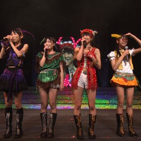 Momoiro Clover Z – Momoiro Christmas in Nihon Seinen Kan – Dappi: DAPPI 2010《BDISO 43.7G》