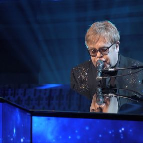 埃尔顿.约翰2014凯撒宫百万钢琴演唱会 Elton John: The Million Dollar Piano 2014《ISO 41.4G》