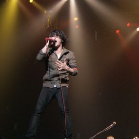 ONE OK ROCK – Zankyou Reference TOUR in YOKOHAMA ARENA 2012《BDISO 42.4G》