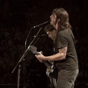 Foo Fighters Back And Forth 2011 1080p BluRay x264《BDrip MKV 6.55G》