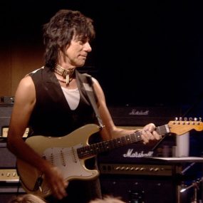 Jeff Beck Performing This Week Live At Ronnie Scott’s 2009《Remux MKV 27.8G》