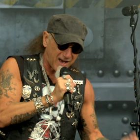 Accept – Symphonic Terror Live at Wacken 2017《Remux MKV 19.5G》