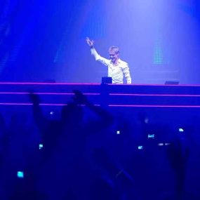 Armin Van Buuren – Armin Only – Mirage 2010 BluRay 1080p AVC DD5.1《BDMV 38.77G》