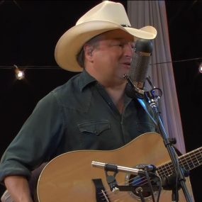 Mark Chesnutt – Your Room 2012《BDrip MKV 5.66G》