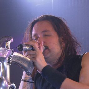 Korn – Live at Montreux 2004《Remux MKV 20.3G》