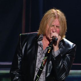 Def Leppard 2013 BDRemux 1080p《Remux MKV 19G》